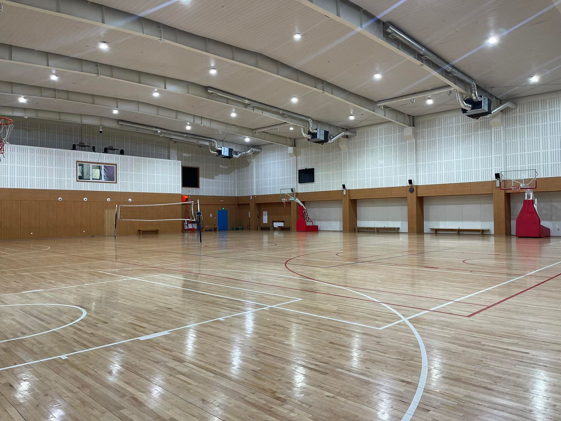 新モンゴル日馬富士学園　体育館